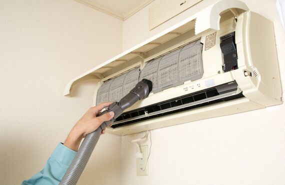 嫌な臭いもエアコンクリーニングで解決ができます | 分解洗浄や点検で訪問する鹿屋市のエアコンクリーニング大空